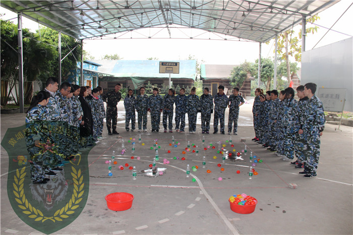 香港珈藍(lán)集團(tuán)26人到黃埔軍事訓(xùn)練營(yíng)進(jìn)行軍事拓展